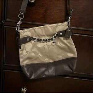 Coach signature Crossbody with cute chain embellishment